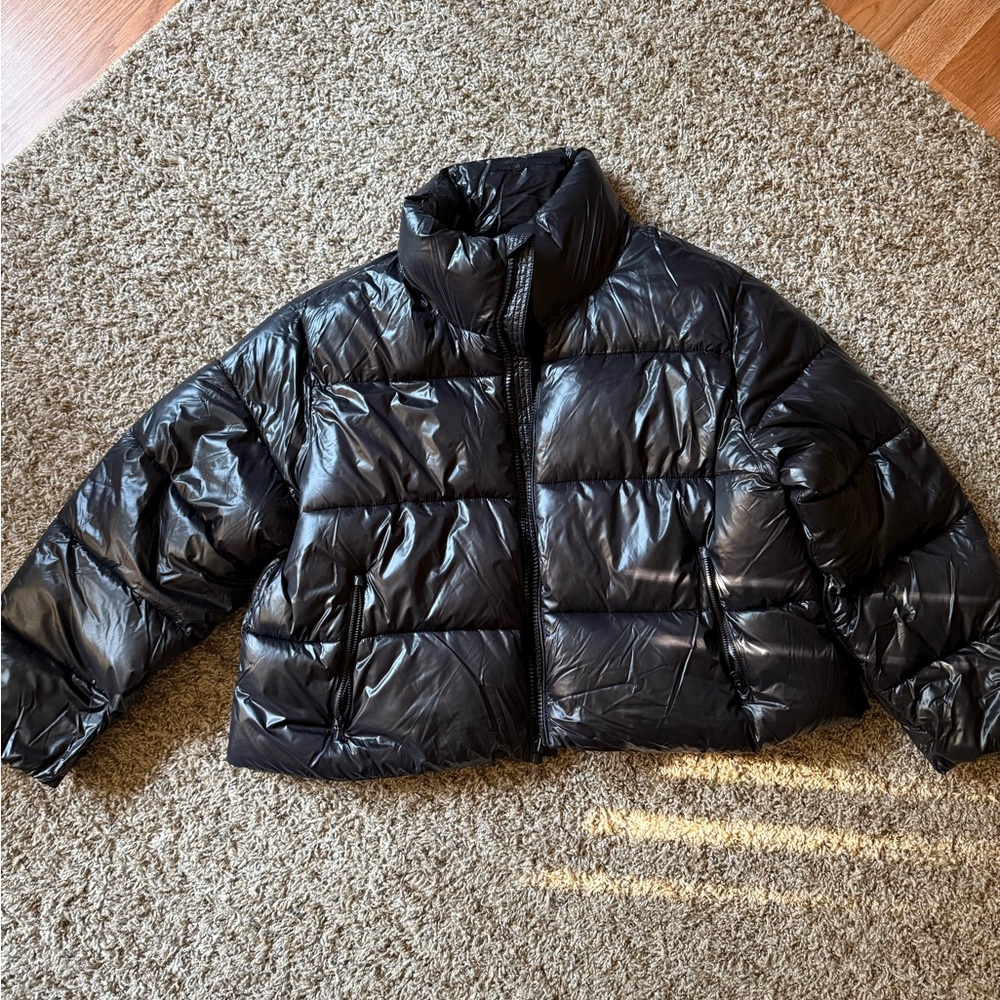 Never Worn Old Navy Puff Jacket 💞